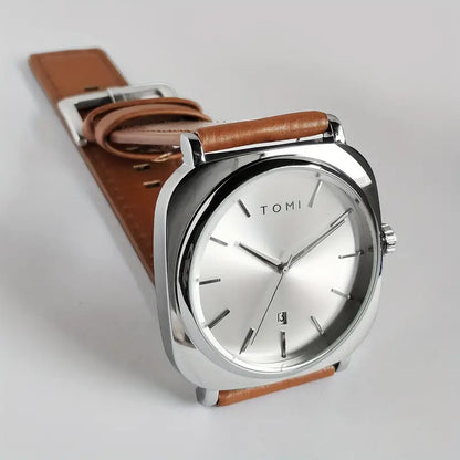 084 Watch Quartz Date Leather Strap