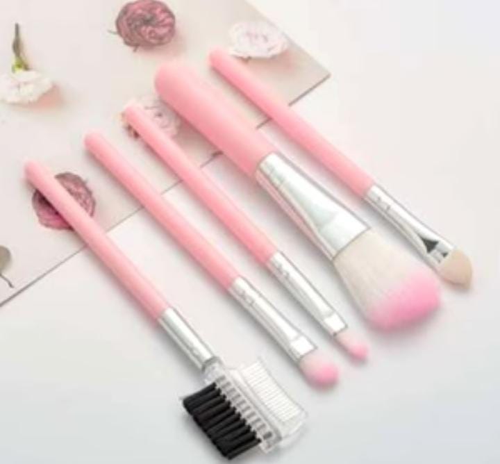 Pack Of 5pcs Makeup Tools and Brush Set - Makeup Brush Set.